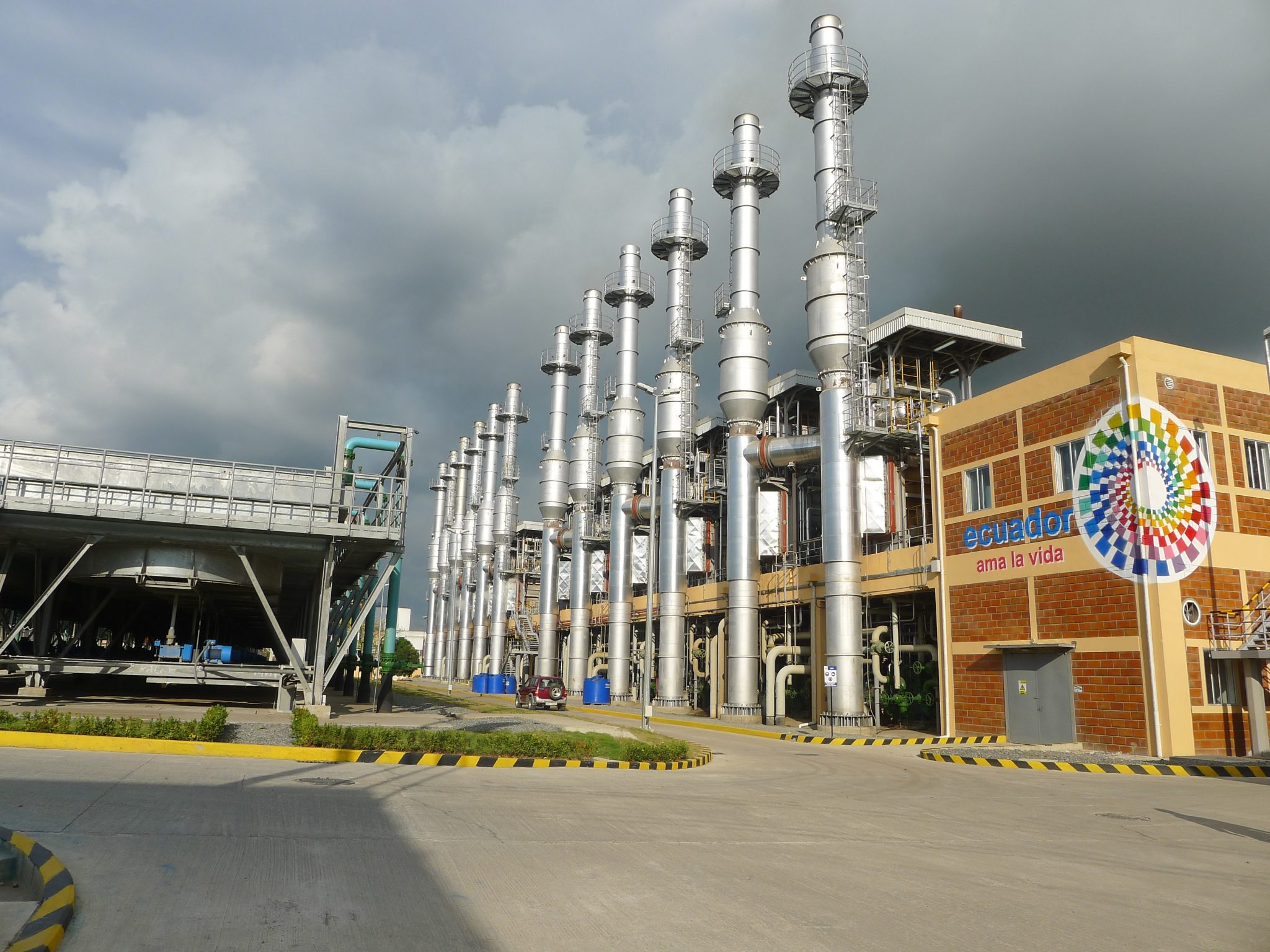 محطة الطاقة الكهربائية لزيوت الوقود الثقيل 100MW ازميرالدا المرحلة الثانية في الاكوادور